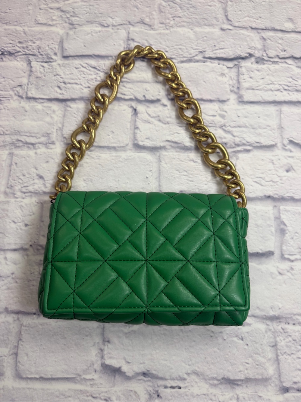 NWT Zara Green Quilted Shoulder Bag with Gold Chain Strap